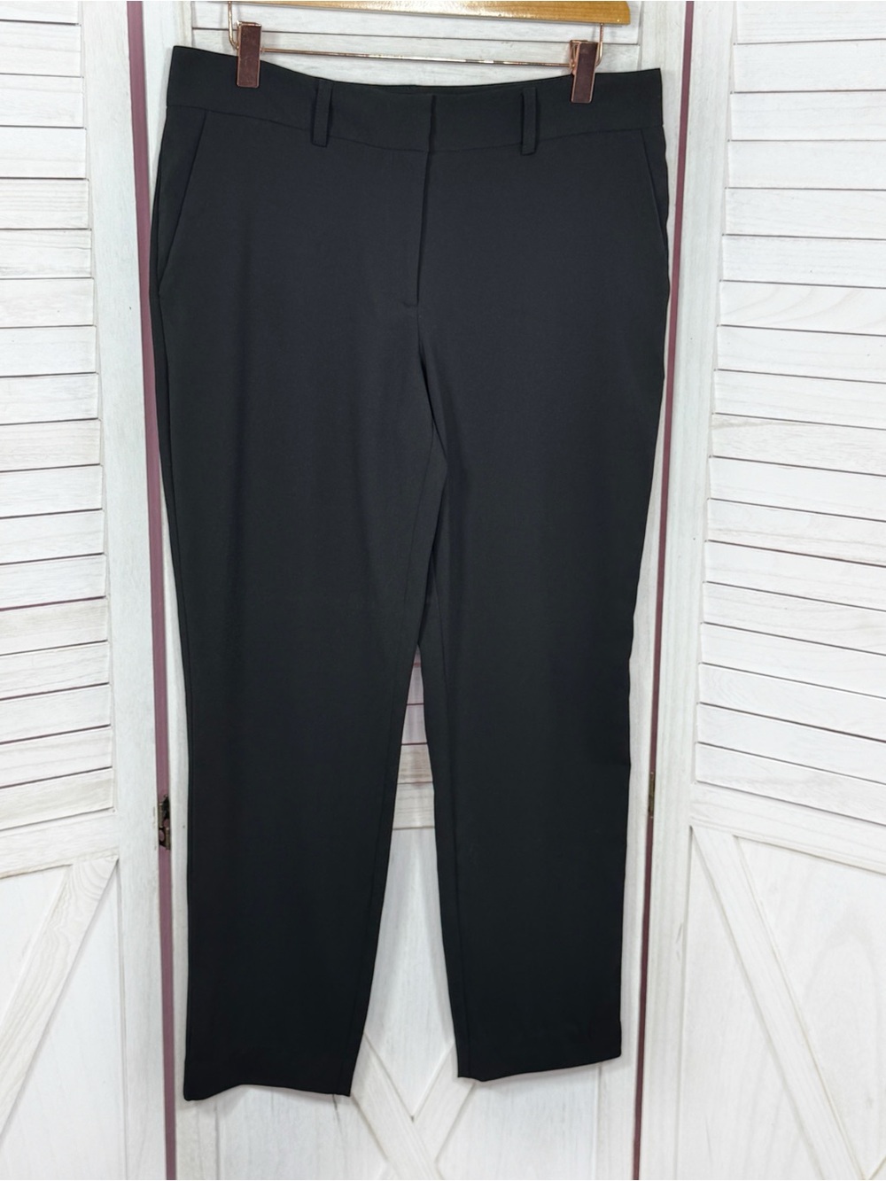 Victorias Secret Tapered Leg Ankle Pants Trousers Black 8 Mid Rise Lightweight